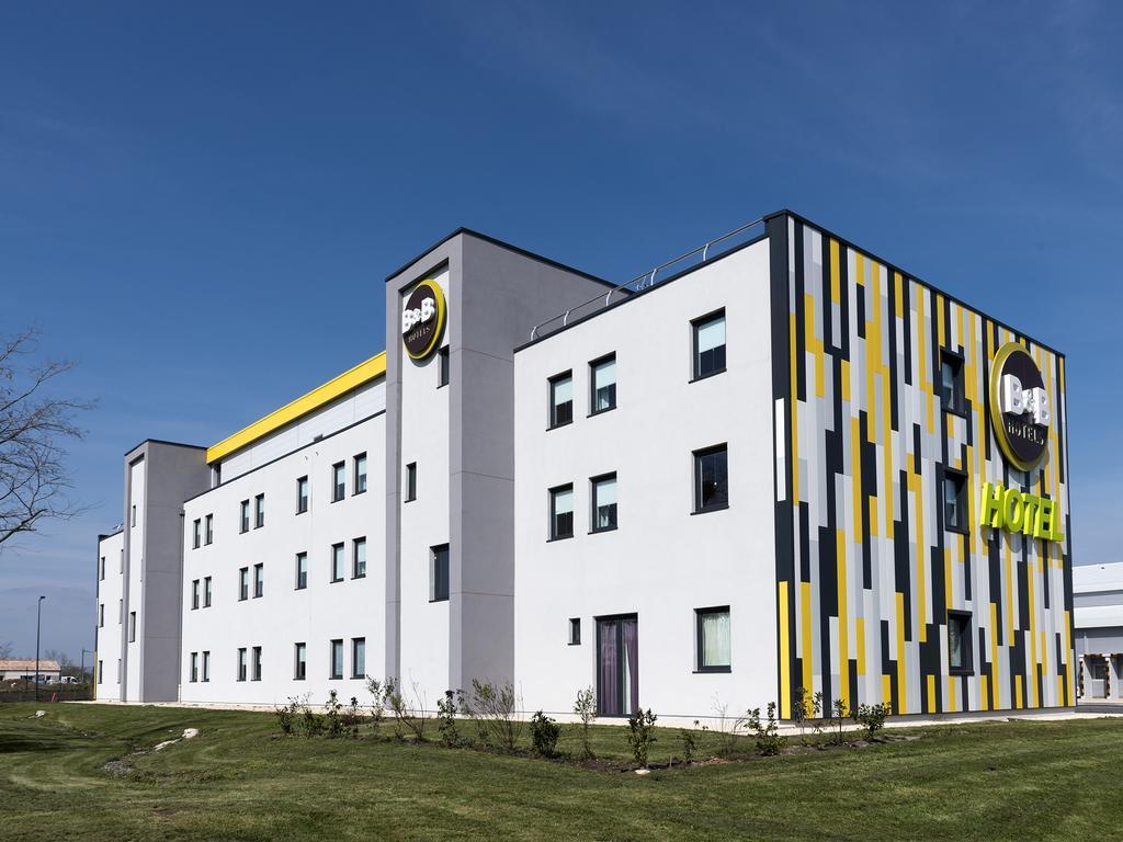 B&B Hotel Niort Marais Poitevin Est Екстериор снимка