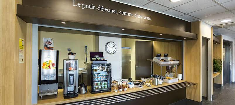 B&B Hotel Niort Marais Poitevin Est Екстериор снимка
